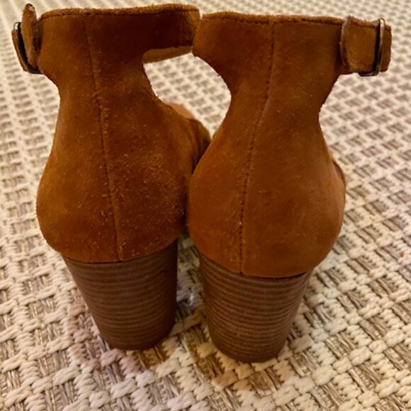 Lucky Brand Kalicia Womens Adjustable Suede Pumps Heels Size 7M - Picture 3 of 6